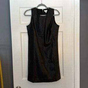 Elegant Black Sleeveless Dress